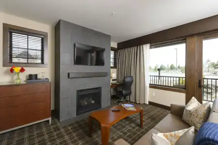 Tetherow Resort - 3