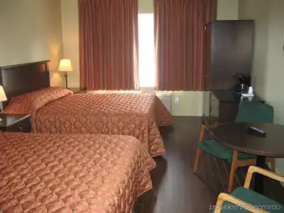 Hôtel Le Voyageur de Québec - 1