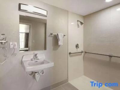 The W14 Kensington - 100