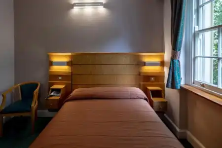 Nayland - 31