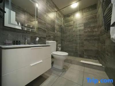 Sweet Home Deluxe Apart-hotel - 83