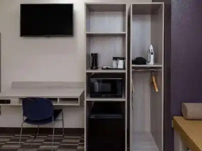 Microtel Inn & Suites by Wyndham Bossier City - 54