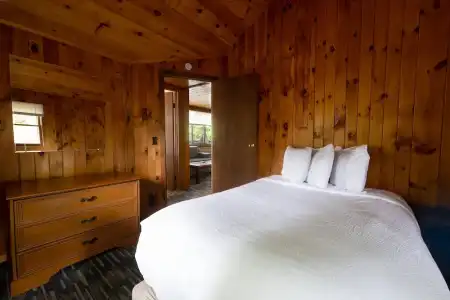Depe Dene Lakeside Resort - 389