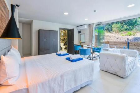 Bamboo Suites Adults Only - 104