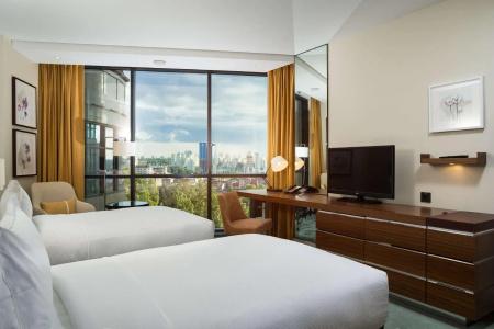 Hilton - 59
