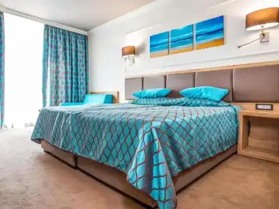 Tiara Beach - 46