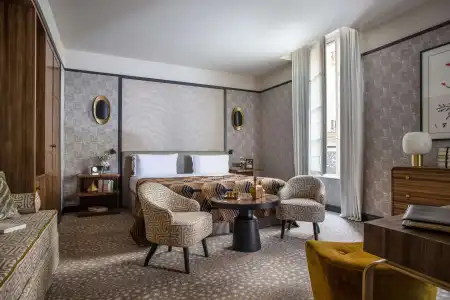 Esprit Saint-Germain - 5