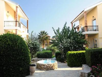 Chrispy Waterpark Resort  - 77