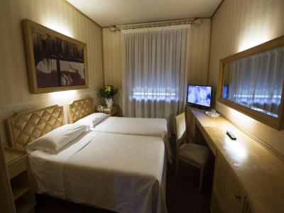 Albergo Italia - 4