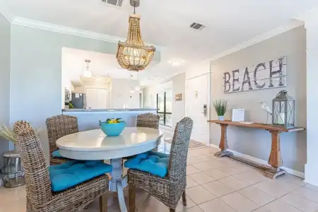 823 Harbour Point - 26