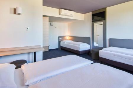 B&B Frankfurt-Airport - 36