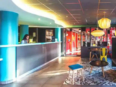 ibis Styles Lyon Confluence - 38
