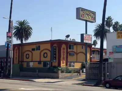 Economy Inn Hollywood - 6
