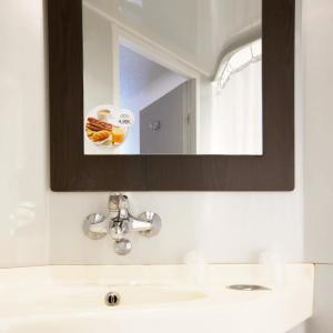 Hôtel Première Classe Toulouse Nord - Sesquières - 7