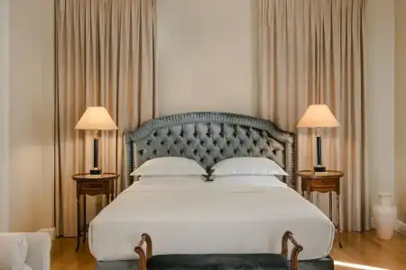 Noble Suites - 170