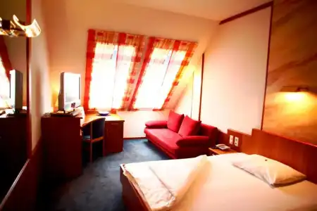 Vienna Sporthotel - 1