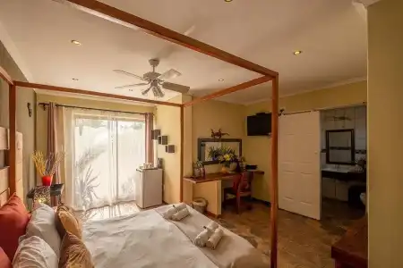 Gecko Ridge Guest House - 30