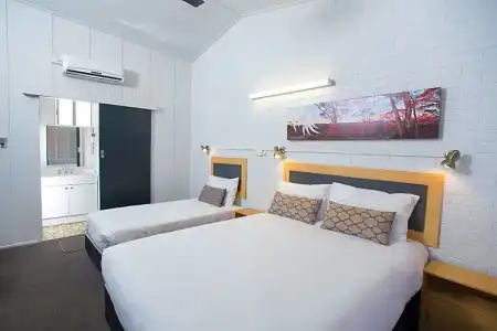 Downs Motel - 22