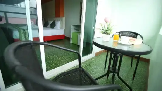 Lucky Green View - 30