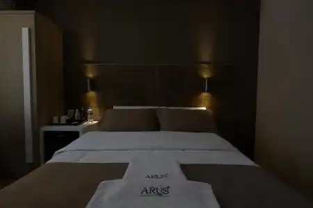 Arus - 24