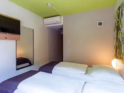 B&B Ingolstadt-Ost - 22