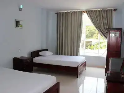 Quang Nhat - 6