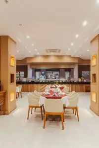 Tanga Beach Resort & Spa - 18