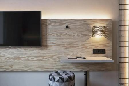 Moxy Duesseldorf South - 13