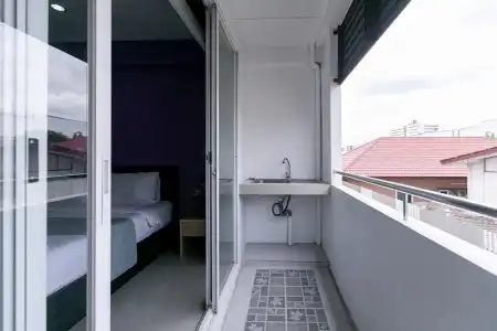 Ruan Plaisoi Apartment by ZUZU - 30