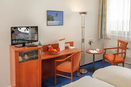 Best Western Comfort Business - 71