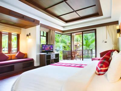 Khaolak Bay Front Resort - 34