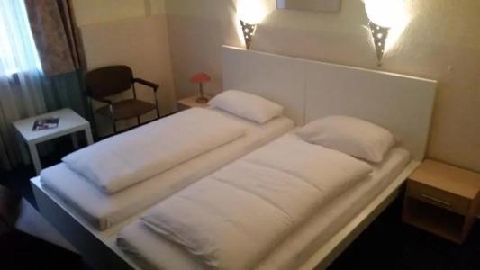 Hotelgarni Frankfurt - 27