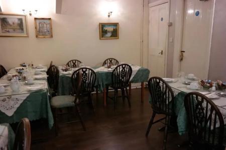 Acorn Guest House - 15