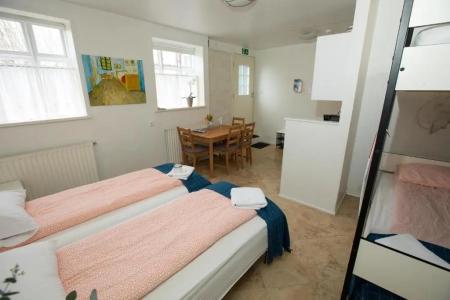 Central Guesthouse Reykjavík - 53