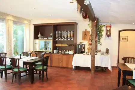 Isenburger Hof - 9