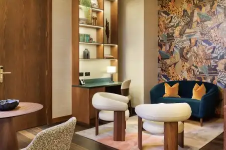 The Trafalgar St. James London, Curio Collection by Hilton - 77
