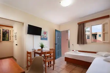 Dia Apts - 22