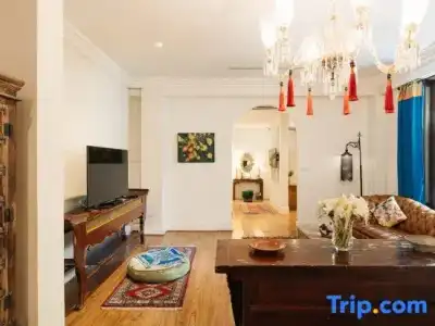 At Niman Conceptual Home - 47