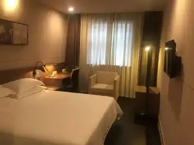 Jinjiang Inn Select Shanghai International Resort Area East Kangqiao Road - 29