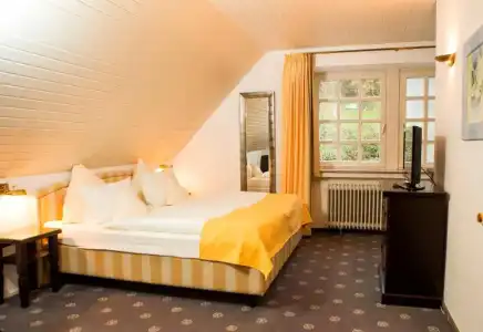 Niedersächsischer Hof - 2