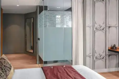 Lyric Paris - 60