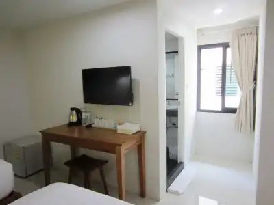 Tiya House Rooms & Cafe - 24
