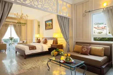 Ben Thanh Boutique - 121