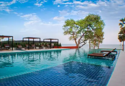 Sunshine Paradise Resort - 7