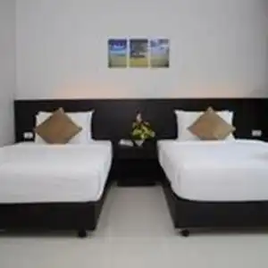 Nai Yang Beach - 7