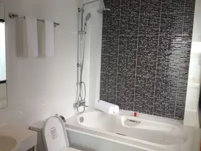 Limelight Village - 6