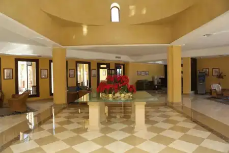 Tamra Beach Resort - 42