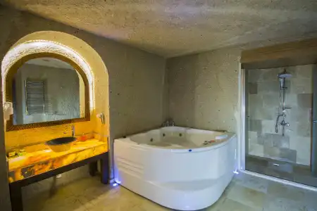 Roma Cave Suite - 8