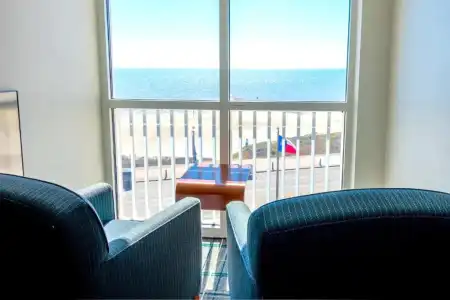 Clarion Pointe Galveston Seawall - 53