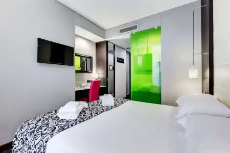Best Western Cinemusic - 12